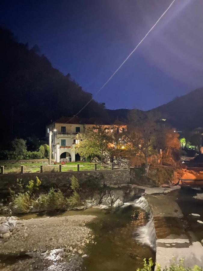 Appartamento In Villa A 5 Km Dal Mare Albisola Superiore Exterior foto