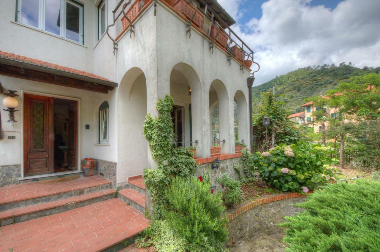 Appartamento In Villa A 5 Km Dal Mare Albisola Superiore Exterior foto